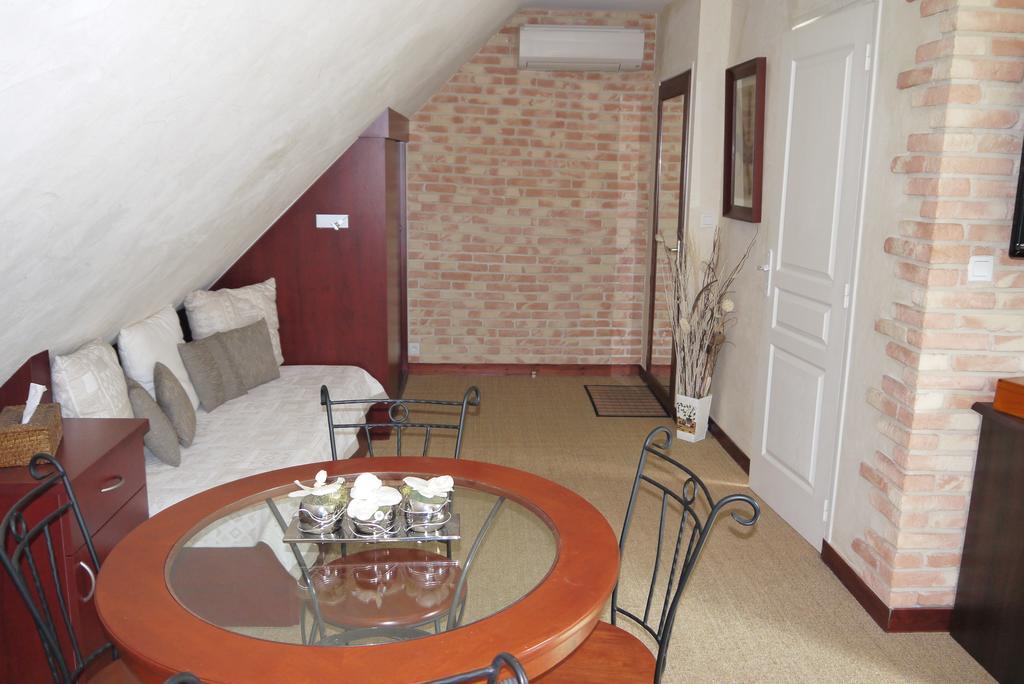 Le Clos De Kerhouil Sainte-Anne-d'Auray Quarto foto